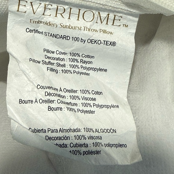 2 PILLOWS - Picture 6 of 6